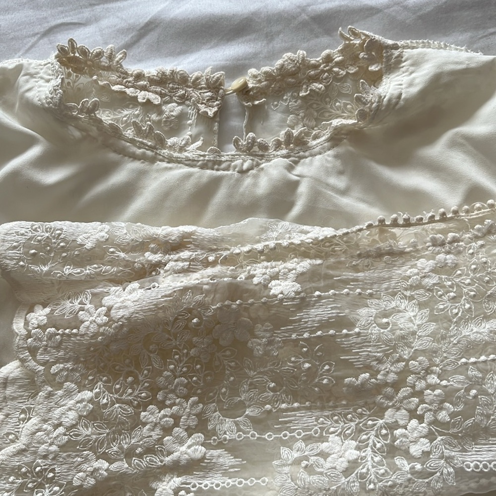 Sheer floral blouse off white quarter sleeves - Picture 8 of 13